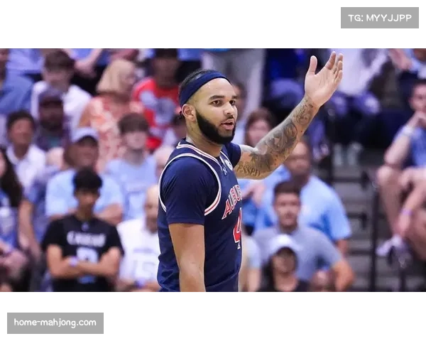 奥本大学击败北卡州大 霍尔28分10篮板表现亮眼