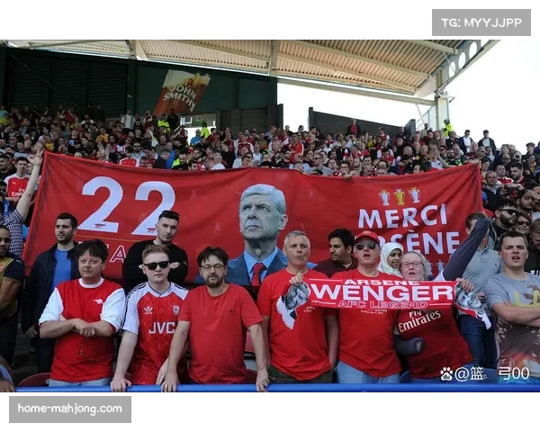 曼联薪资结构面临重组挑战 14名球员年薪超800万英镑制约引援空间